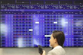 Chứng khoán ngày 17/3: VN-Index tăng điểm tích cực nhưng dòng tiền còn thận trọng