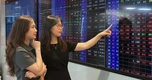 Chứng khoán tăng hơn 10 điểm, VN-Index vẫn dưới mốc 1.800