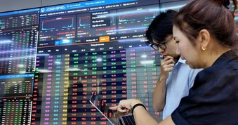 Chứng khoán Việt Nam 2026: Tác động từ lãi suất và căng thẳng địa chính trị