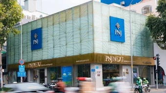 Cổ phiếu PNJ chạm trần