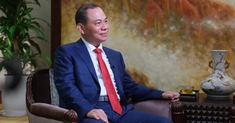 Cổ phiếu Vinhomes tăng trần trong ngày công bố thông tin lãi gần 1 tỷ USD