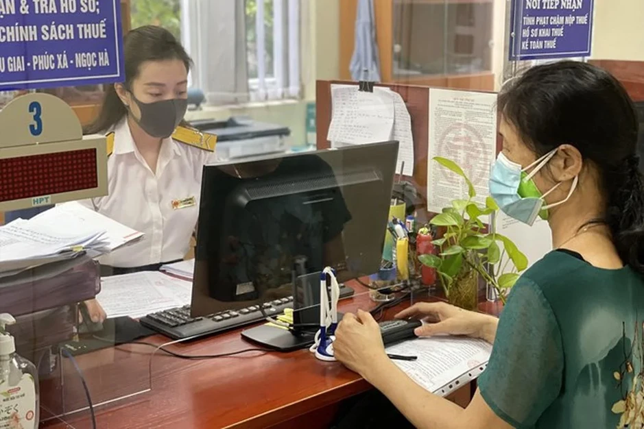 Cục Thuế chấn chỉnh cán bộ vòi vĩnh, gợi ý người nộp thuế 'bồi dưỡng' Cục Thuế chấn chỉnh cán bộ vòi vĩnh, gợi ý người nộp thuế 'bồi dưỡng'