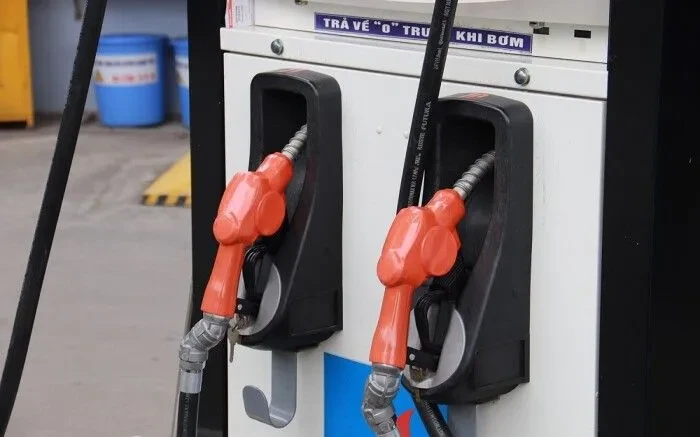 Cục Thuế triển khai chính sách về thuế đối với xăng, dầu và nhiên liệu bay Cục Thuế triển khai chính sách về thuế đối với xăng, dầu và nhiên liệu bay