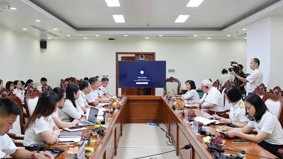 Cục Thuế và IMF trao đổi kinh nghiệm quản lý thuế đối với doanh nghiệp lớn Cục Thuế và IMF trao đổi kinh nghiệm quản lý thuế đối với doanh nghiệp lớn