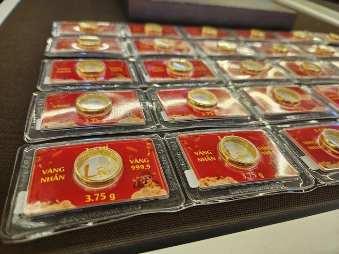 Cuối ngày 7-4, giá vàng miếng SJC, vàng nhẫn giảm nhanh, ngược dòng thế giới Cuối ngày 7-4, giá vàng miếng SJC, vàng nhẫn giảm nhanh, ngược dòng thế giới