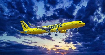 Dân mạng Mỹ gom 26 triệu USD tính mua lại hãng bay vừa phá sản