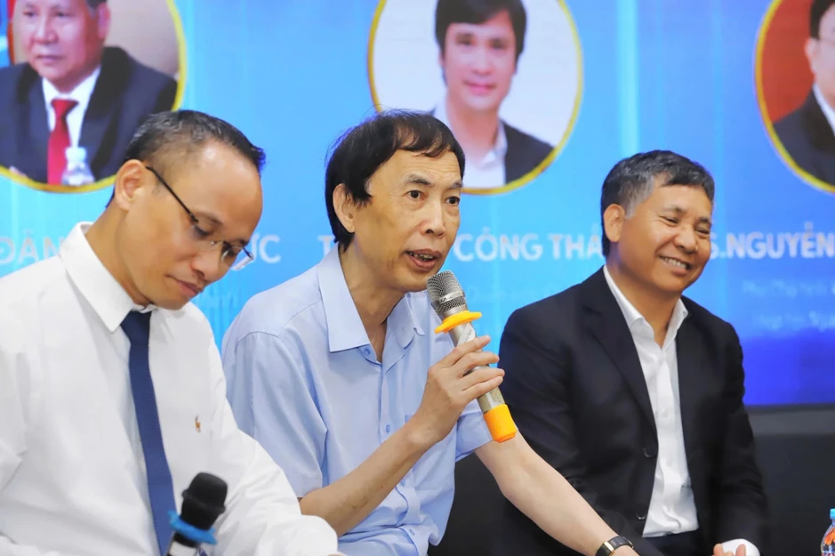 Đang có hàng chục tỷ USD nhàn rỗi trong dân Đang có hàng chục tỷ USD nhàn rỗi trong dân