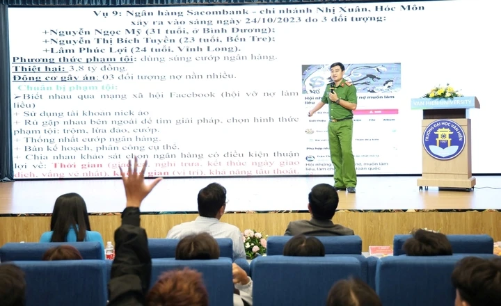 Đâu là cách thoát ‘bẫy’ lừa đảo khi giao dịch ngân hàng? Đâu là cách thoát ‘bẫy’ lừa đảo khi giao dịch ngân hàng?