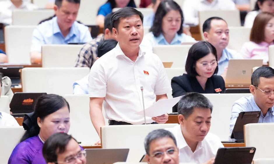 ĐBQH: Mở rộng hoạt động ngân hàng cần phòng ngừa việc 'bia kèm lạc' ĐBQH: Mở rộng hoạt động ngân hàng cần phòng ngừa việc 'bia kèm lạc'
