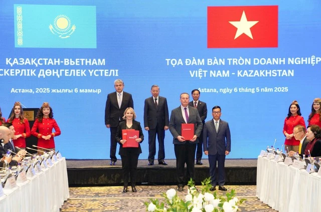 Đế chế hàng không của tỷ phú Nguyễn Thị Phương Thảo đang làm gì ở Kazakhstan?