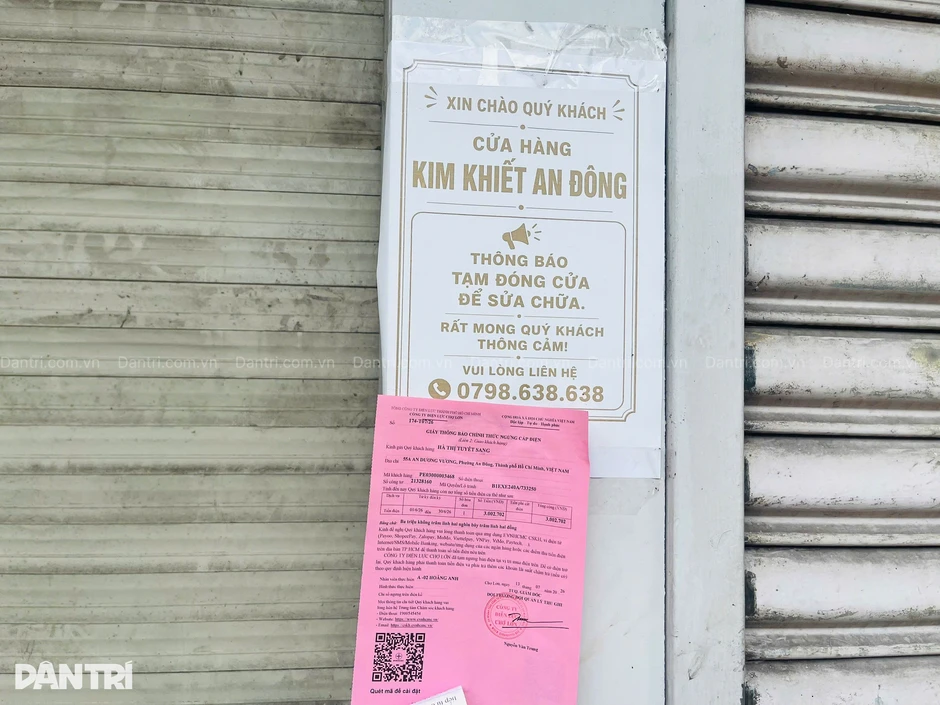 Diễn biến mới ở "phố kim cương": Khuyên khách bán kim cương, đổi sang vàng Diễn biến mới ở "phố kim cương": Khuyên khách bán kim cương, đổi sang vàng