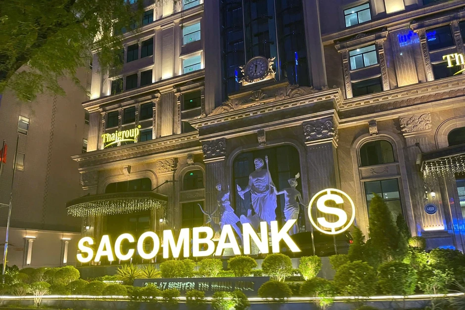 Diễn biến mới ở Sacombank: Muốn đổi tên, dời trụ sở, xin lùi tái cấu trúc Diễn biến mới ở Sacombank: Muốn đổi tên, dời trụ sở, xin lùi tái cấu trúc