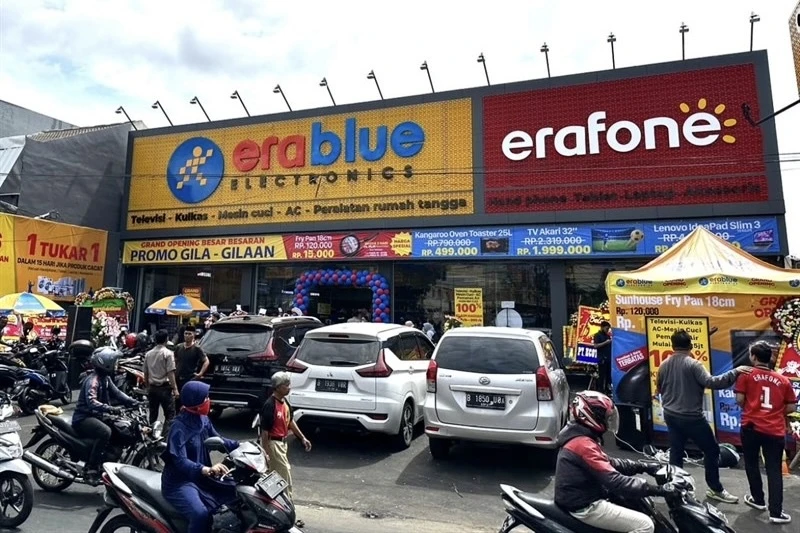 Điện Máy Xanh lãi hơn 2.200 tỷ ngay trước thương vụ IPO 'bom tấn' Điện Máy Xanh lãi hơn 2.200 tỷ ngay trước thương vụ IPO 'bom tấn'