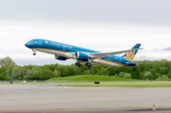 Điều gì giúp Vietnam Airlines tăng trưởng 28% trong 6 tháng đầu năm?