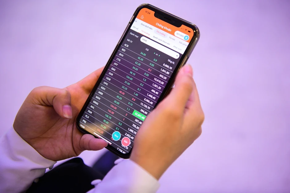 Doanh nghiệp đua nhau phát hành ESOP giá rẻ Doanh nghiệp đua nhau phát hành ESOP giá rẻ