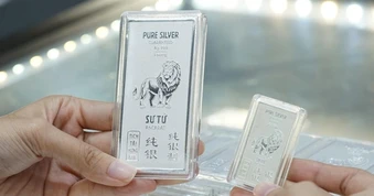 Dự báo giá bạc 2026: Nhà đầu tư mất ngủ vì biến động lớn