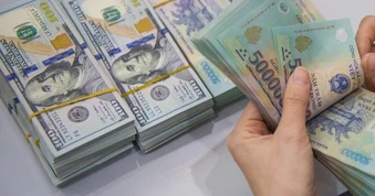 Fed tăng lãi suất: Diễn biến bất ngờ của giá USD tại Việt Nam