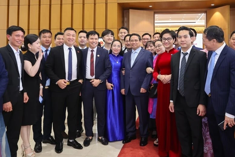 FPT, Petrovietnam, Vingroup, Viettel “xuất ngoại” rực rỡ, ông Tào Đức Thắng kiến nghị gì với Thủ tướng? FPT, Petrovietnam, Vingroup, Viettel “xuất ngoại” rực rỡ, ông Tào Đức Thắng kiến nghị gì với Thủ tướng?