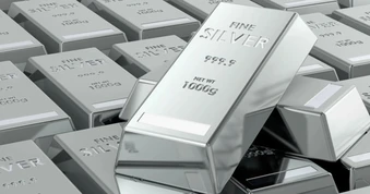 Giá bạc lao dốc, phố Wall đồng loạt hạ dự báo gây sốc