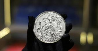 Giá bạc trong nước tăng 3,5 triệu/kg, thế giới vượt 80 USD/ounce