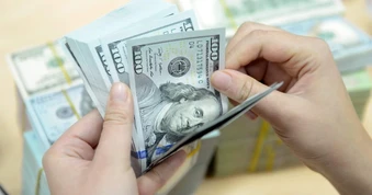Giá USD hôm nay 10.3.2026: Ngân hàng đẩy mạnh mua vào