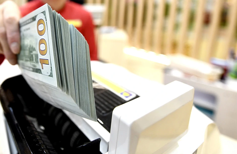 Giá USD hôm nay 10.4.2026: Ngân hàng tăng giá mua vào nhanh hơn bán ra Giá USD hôm nay 10.4.2026: Ngân hàng tăng giá mua vào nhanh hơn bán ra