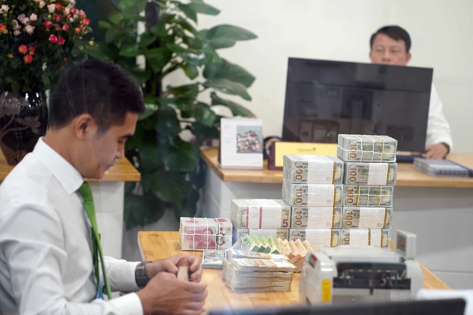 Giá USD hôm nay 1.3.2026: Tăng cao suốt tuần đẩy euro, bảng Anh đi xuống Giá USD hôm nay 1.3.2026: Tăng cao suốt tuần đẩy euro, bảng Anh đi xuống