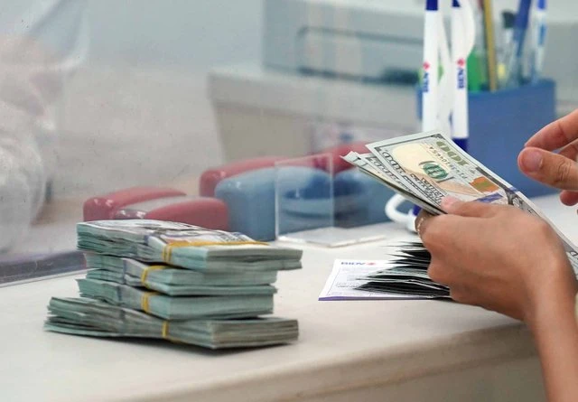 Giá USD hôm nay 17.3.2026: Không thay đổi trong khi euro, yen Nhật bật tăng Giá USD hôm nay 17.3.2026: Không thay đổi trong khi euro, yen Nhật bật tăng
