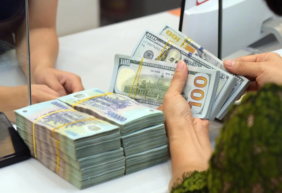 Giá USD hôm nay 18.5.2026: Đô tự do bật tăng dù ngân hàng đứng yên Giá USD hôm nay 18.5.2026: Đô tự do bật tăng dù ngân hàng đứng yên