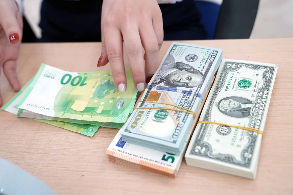 Giá USD hôm nay 24.5.2026: Đà tăng kéo dài đẩy euro đi xuống Giá USD hôm nay 24.5.2026: Đà tăng kéo dài đẩy euro đi xuống
