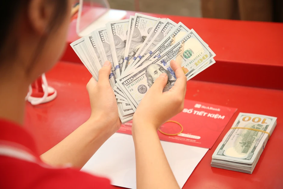 Giá USD hôm nay 8.4.2026: Quay đầu giảm khi Mỹ ngừng bắn 2 tuần với Iran