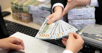 Giá USD hôm nay 9.3.2026: Ngân hàng bán ra trên 26.300 đồng