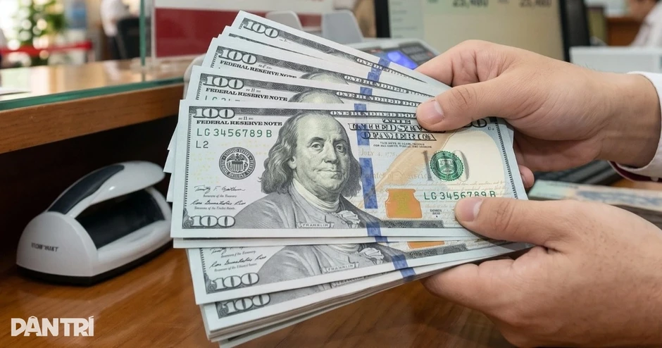 Giá USD ngân hàng giảm nhanh, ngược dòng thế giới Giá USD ngân hàng giảm nhanh, ngược dòng thế giới