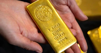 Giá vàng bất ngờ lao dốc khi đàm phán Mỹ - Iran rơi vào bế tắc