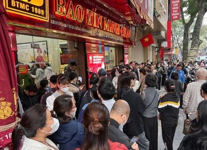 Giá vàng chiều nay 23/3: Vàng giảm không phanh về sát mốc 160 triệu đồng/lượng, người dân ồ ạt bắt đáy Giá vàng chiều nay 23/3: Vàng giảm không phanh về sát mốc 160 triệu đồng/lượng, người dân ồ ạt bắt đáy