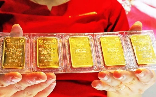 Giá vàng giảm mạnh không phanh Giá vàng giảm mạnh không phanh
