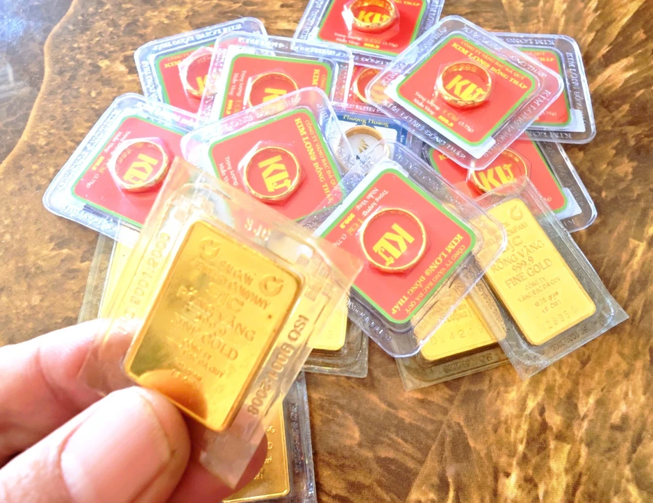 Giá vàng hôm nay 11.6.2026: Đổ dốc 2,3 triệu, xuống 131 triệu đồng Giá vàng hôm nay 11.6.2026: Đổ dốc 2,3 triệu, xuống 131 triệu đồng