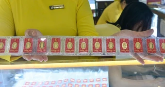 Giá vàng hôm nay 2 - 3: Vàng bạc tăng mạnh nhờ căng thẳng Trung Đông