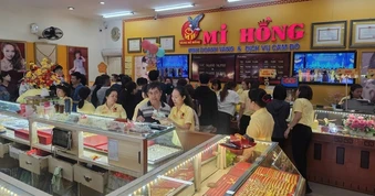 Giá vàng hôm nay 23-3: Thủng mốc 4.400 USD/ounce khi vừa mở cửa