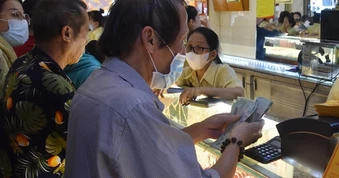 Giá vàng hôm nay, 30-5: Tiếp tục tăng mạnh