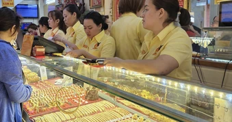 Giá vàng miếng SJC và vàng nhẫn giảm mạnh hơn 1 triệu đồng / lượng Sáng 2026