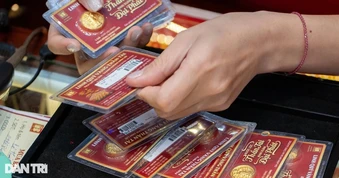 Giá vàng trong nước đắt hơn thế giới 18 triệu đồng/lượng