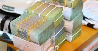 Gửi tiết kiệm lãi 9,2%/năm: Ngân hàng nào hút tiền người gửi nhiều nhất?