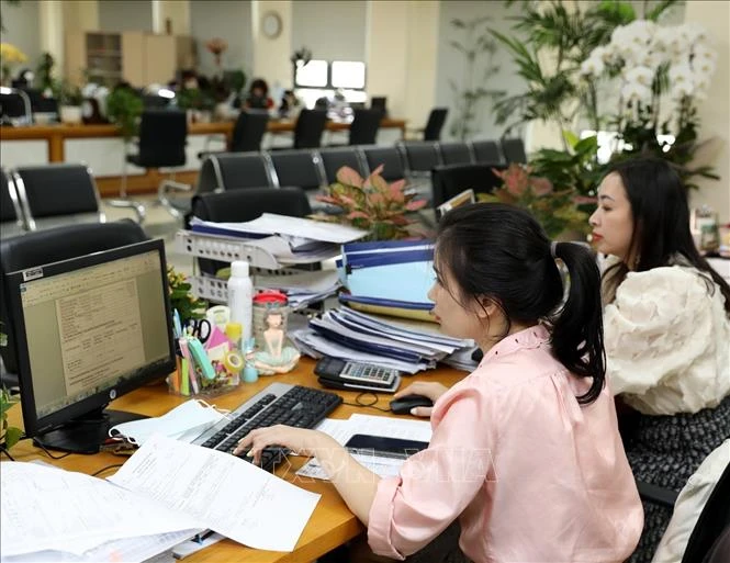 Hà Nội thu ngân sách 4 tháng đầu năm đạt hơn 45% dự toán Hà Nội thu ngân sách 4 tháng đầu năm đạt hơn 45% dự toán