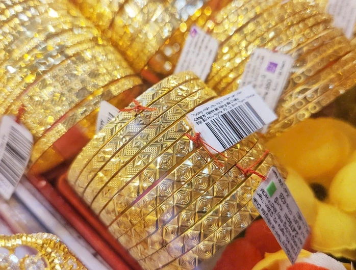 Hai tuần, giá vàng miếng SJC, vàng nhẫn tăng hơn 15 triệu đồng Hai tuần, giá vàng miếng SJC, vàng nhẫn tăng hơn 15 triệu đồng