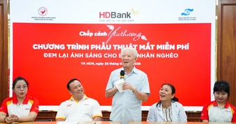 HDBank: 20 năm bền bỉ mang ánh sáng đến bệnh nhân có hoàn cảnh khó khăn