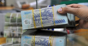 Hộ kinh doanh có phải đổi cách tính thuế khi doanh thu năm 2026 giảm còn dưới 3 tỷ đồng?