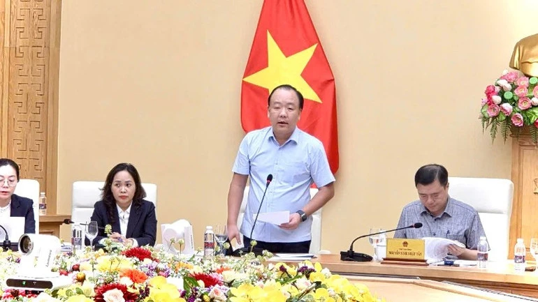 Hoàn thiện hành lang pháp lý cho thị trường giao dịch hàng hóa phái sinh Hoàn thiện hành lang pháp lý cho thị trường giao dịch hàng hóa phái sinh