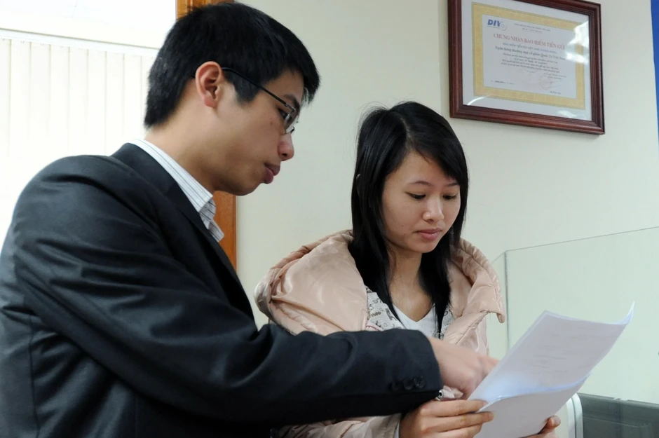 Hoãn xuất cảnh nếu nợ thuế 1 triệu đồng: Chuyên gia đề xuất nâng lên 50 triệu Hoãn xuất cảnh nếu nợ thuế 1 triệu đồng: Chuyên gia đề xuất nâng lên 50 triệu