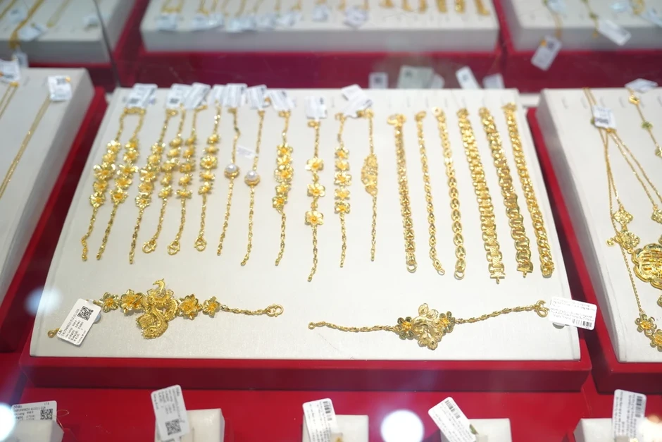 Hoạt động chế tác vàng gặp bất cập về thuế, Hiệp hội Kinh doanh Vàng kiến nghị tháo gỡ Hoạt động chế tác vàng gặp bất cập về thuế, Hiệp hội Kinh doanh Vàng kiến nghị tháo gỡ